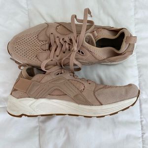Earth blush chunky sneakers